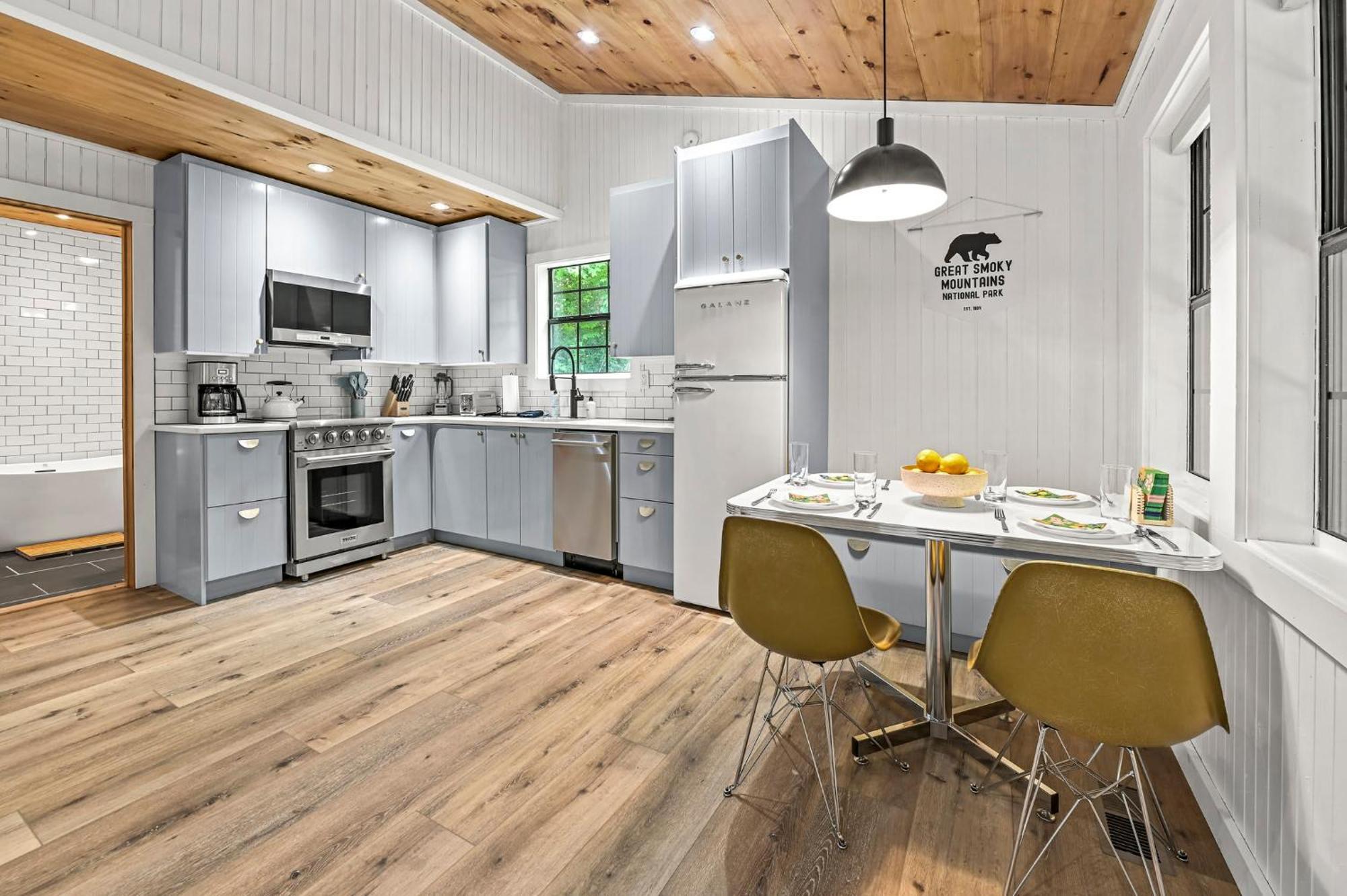 Smoky Mountains Hut Tub Cabin Dog Friendly Sevierville Luaran gambar